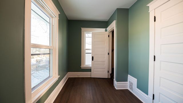 1222 Wealthy Street Se, City Of Grand Rapids, MI 49506