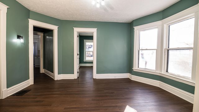 1222 Wealthy Street Se, City Of Grand Rapids, MI 49506