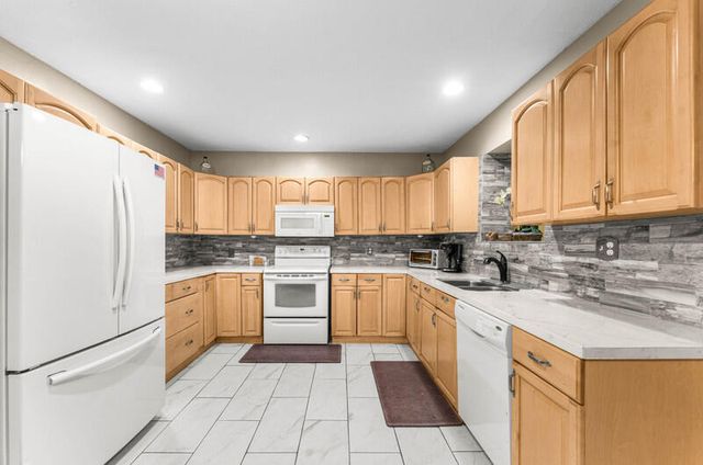 305 Henthorne Drive, Palm Springs, FL 33461