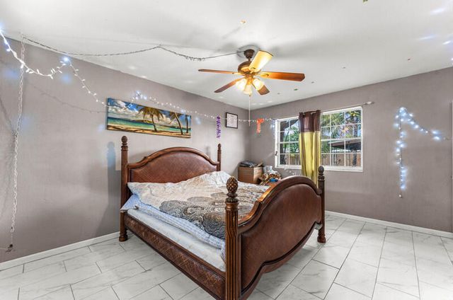 305 Henthorne Drive, Palm Springs, FL 33461