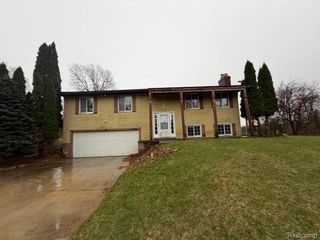 4630 Hummer Lake Road, Brandon Charter Township, MI 48462