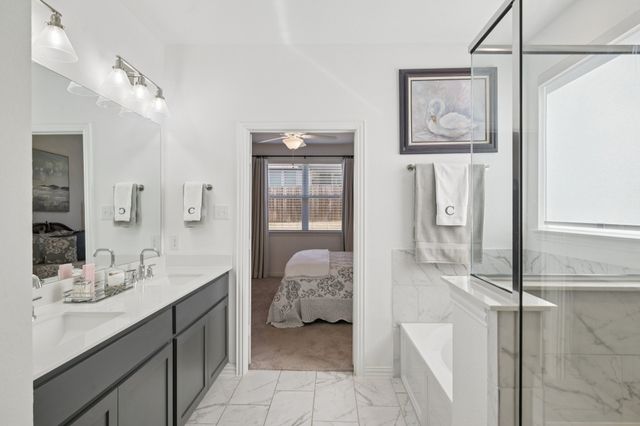 1744 Everglades Drive, Forney, TX 75126