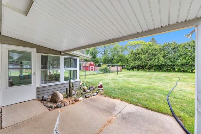 1683 WESTFIELD AVENUE, Green Bay, WI 54303