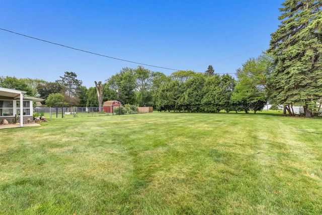 1683 WESTFIELD AVENUE, Green Bay, WI 54303