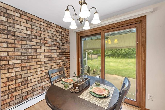 1683 WESTFIELD AVENUE, Green Bay, WI 54303
