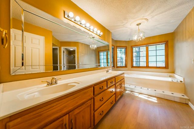 233 Snead Drive, Fairfield Bay, AR 72088