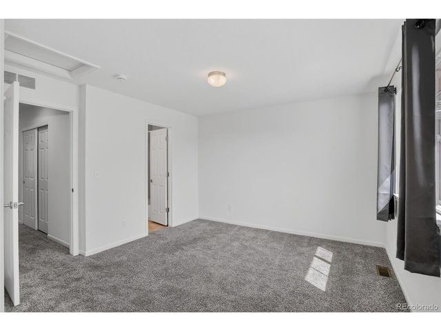 4122 Riley Dr, Longmont, CO 80503
