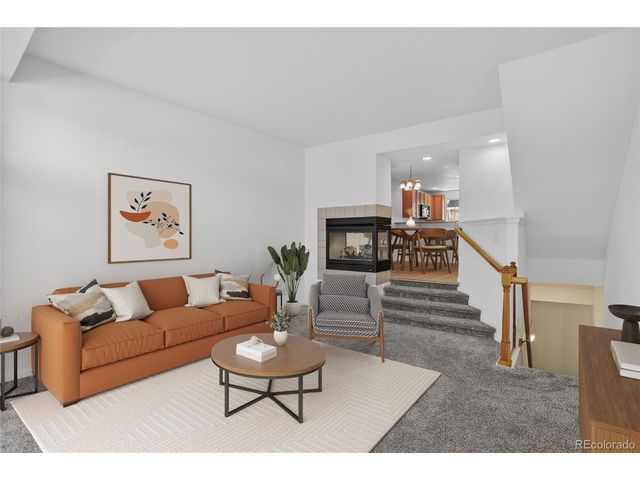 4122 Riley Dr, Longmont, CO 80503