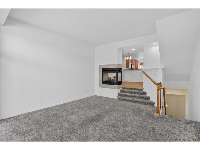 4122 Riley Dr, Longmont, CO 80503