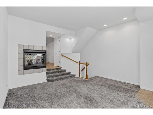 4122 Riley Dr, Longmont, CO 80503