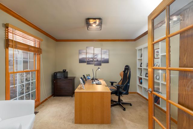 43121 Ashbury Drive, Novi, MI 48375