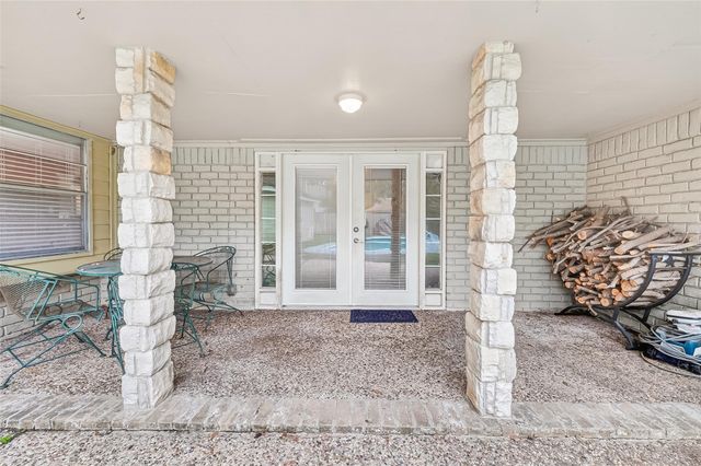 5711 Bermuda Dunes Dr, Houston, TX 77069