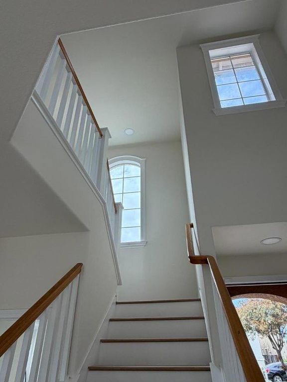 Image 16 of property listing at 374 Marquetry Court, San Jose, CA 95116
