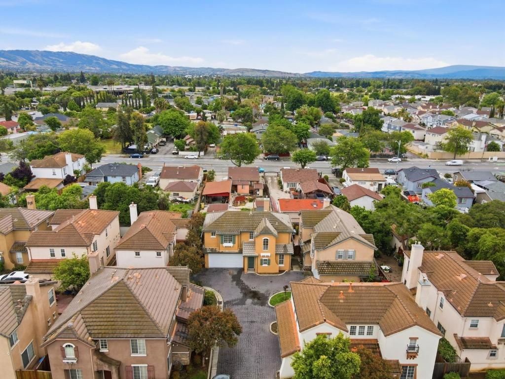 Image 51 of property listing at 374 Marquetry Court, San Jose, CA 95116