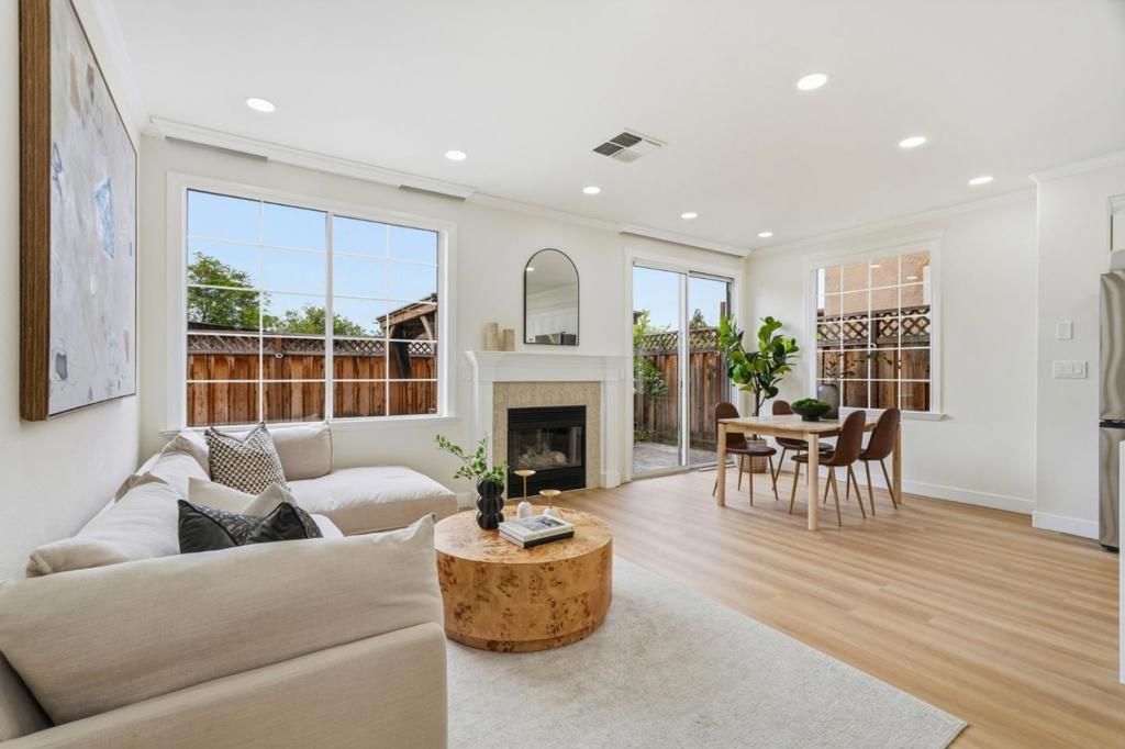 Image 7 of property listing at 374 Marquetry Court, San Jose, CA 95116