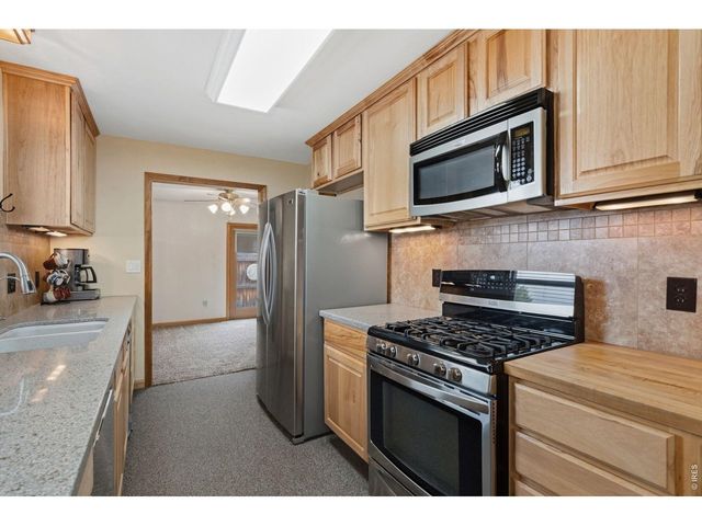1225 N 4th St, Berthoud, CO 80513