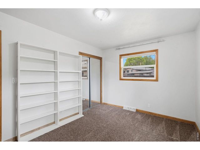 1225 N 4th St, Berthoud, CO 80513