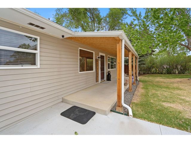 1225 N 4th St, Berthoud, CO 80513