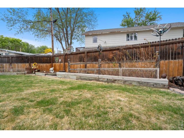 1225 N 4th St, Berthoud, CO 80513