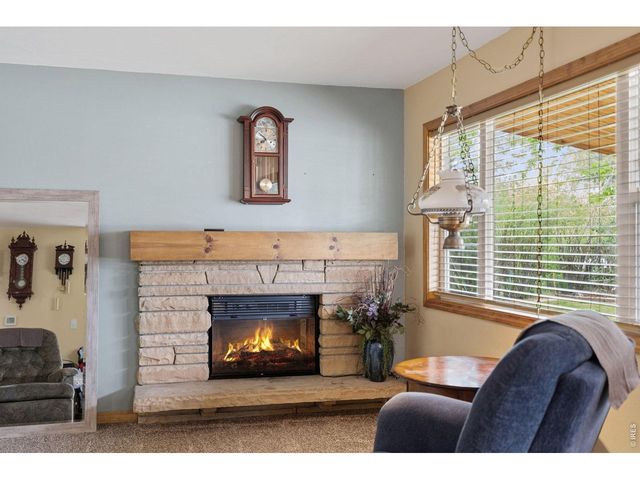 1225 N 4th St, Berthoud, CO 80513