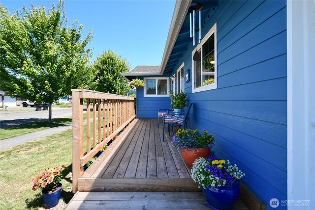2102 35th Avenue, Longview, WA 98632