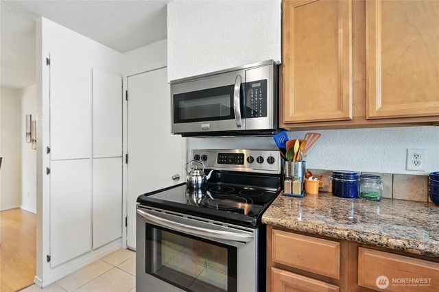 2102 35th Avenue, Longview, WA 98632