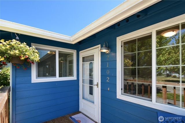 2102 35th Avenue, Longview, WA 98632