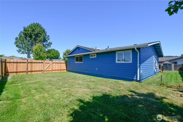 2102 35th Avenue, Longview, WA 98632