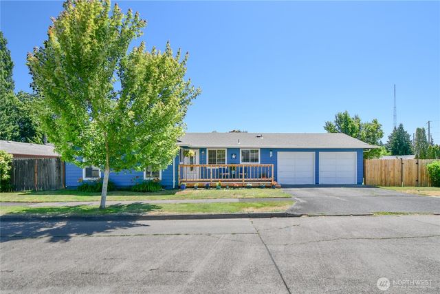 2102 35th Avenue, Longview, WA 98632
