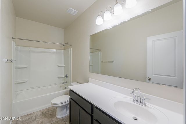 1043 W AVALON CANYON Drive, Casa Grande, AZ 85122