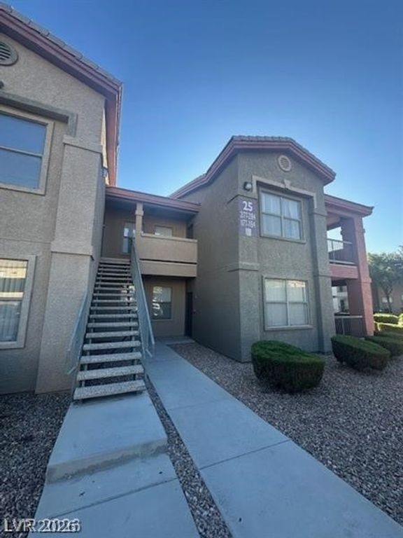 8000 Badura Avenue 2180, Las Vegas, NV 89113