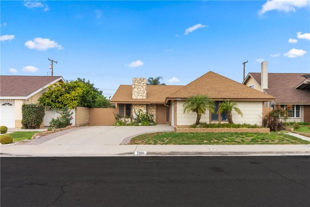 7666 Larkspur, Buena Park, CA 90620