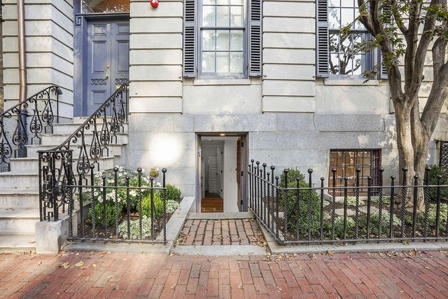 72 Beacon Street A, Boston, MA 02108