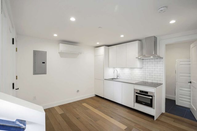 72 Beacon Street A, Boston, MA 02108