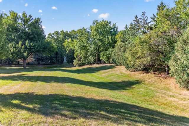 3630 Gershwin Lane N, Oakdale, MN 55128