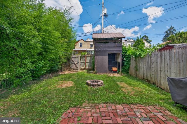 25 HOKE AVE, Lebanon, PA 17042