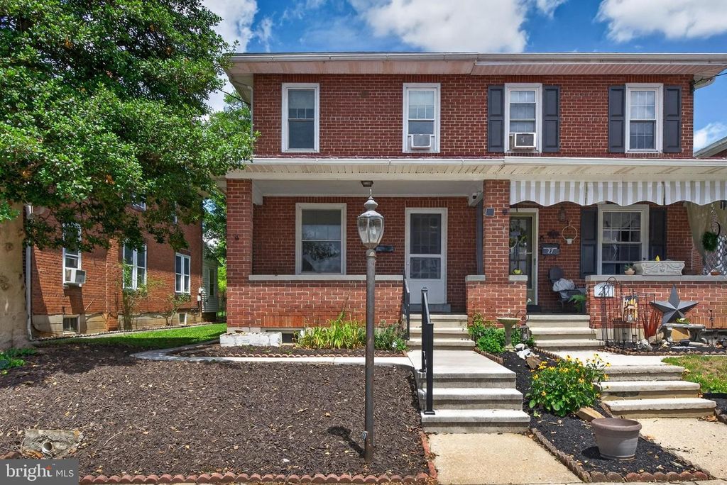 25 HOKE AVE, Lebanon, PA 17042