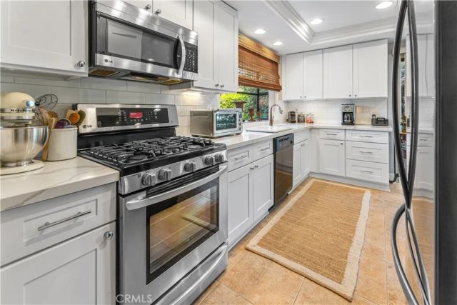1 Cerrito, Irvine, CA 92612
