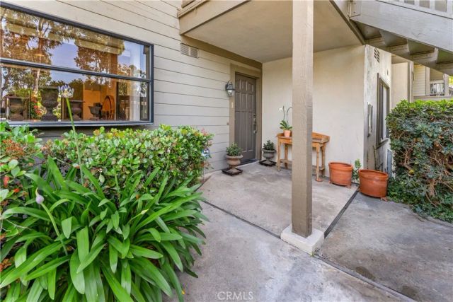 1 Cerrito, Irvine, CA 92612