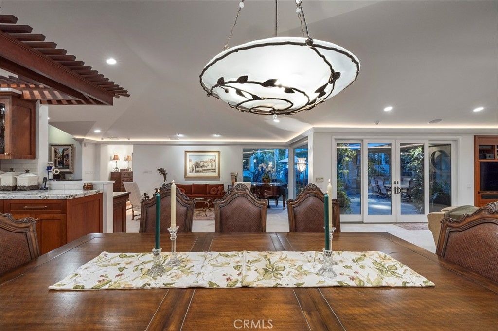 Image 16 of property listing at 1849 Seadrift, Corona Del Mar, CA 92625
