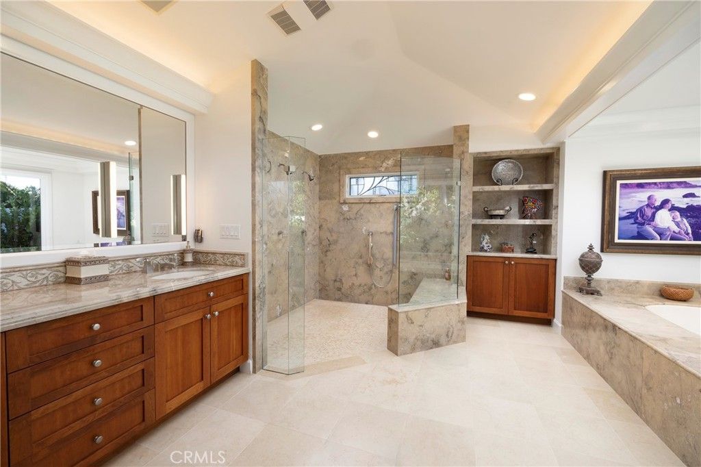 Image 21 of property listing at 1849 Seadrift, Corona Del Mar, CA 92625