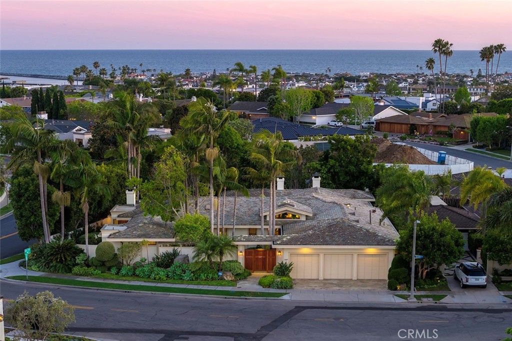 Image 32 of property listing at 1849 Seadrift, Corona Del Mar, CA 92625