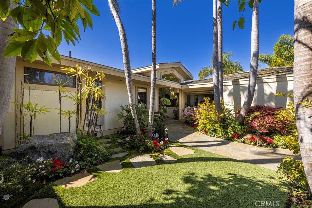 Image 6 of property listing at 1849 Seadrift, Corona Del Mar, CA 92625