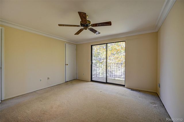 1946 White Birch Court, Rochester, MI 48309
