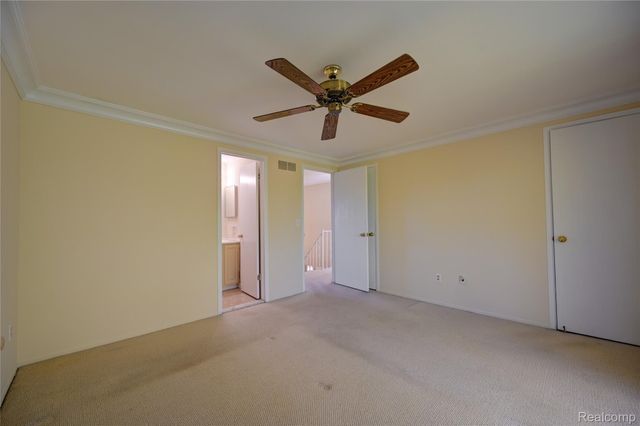 1946 White Birch Court, Rochester, MI 48309