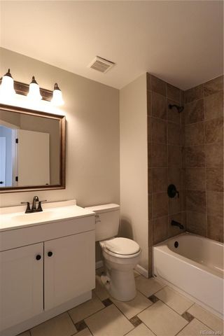 5566 S Ireland Street, Aurora, CO 80015