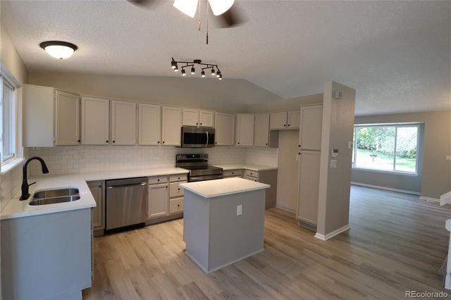 5566 S Ireland Street, Aurora, CO 80015