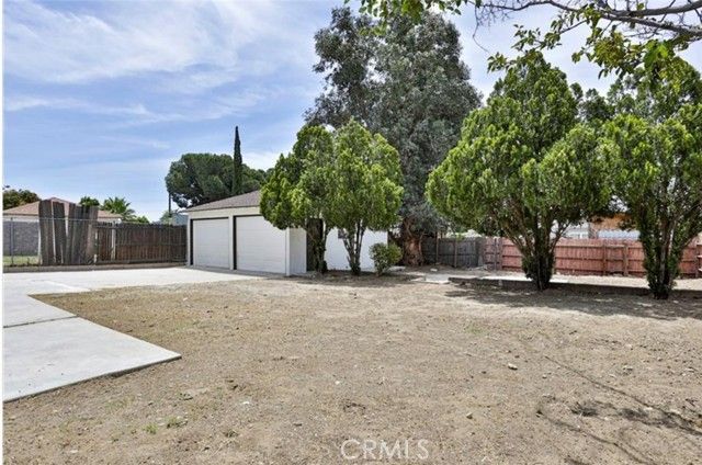 17923 Dorsey Way, Fontana, CA 92335