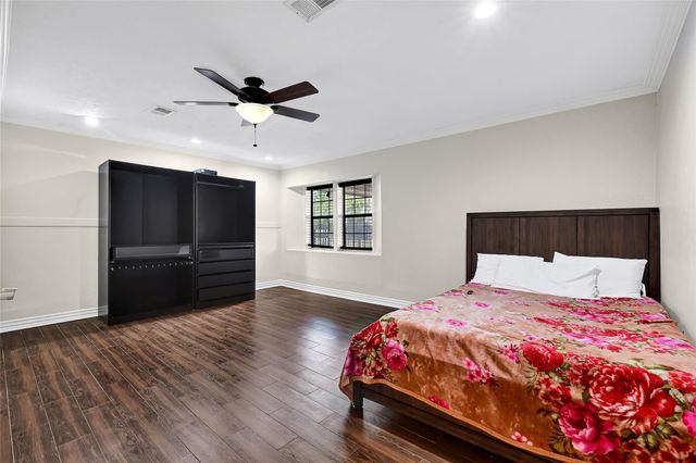 10519 Pleasanton Drive, Houston, TX 77038