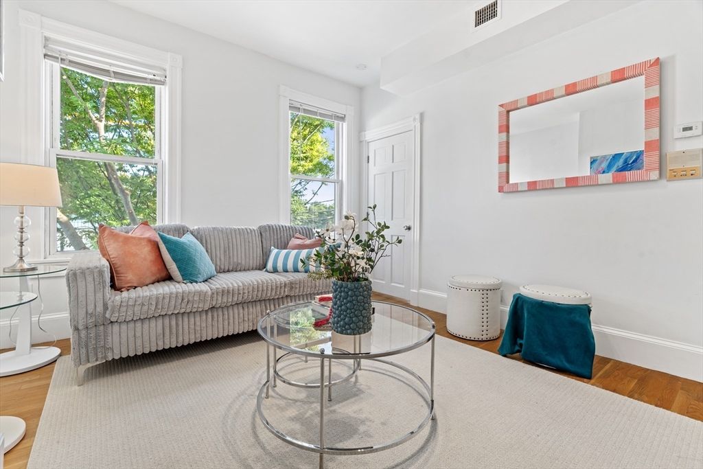 144 Bremen St 2, Boston, MA 02128